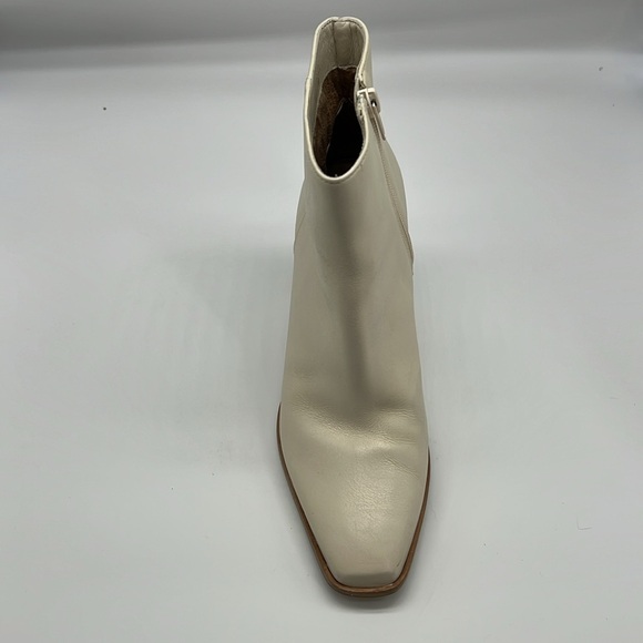 Bernardo - Bowery Leather Eggshell Square Toe Side Zipper Heeled Bootie Size 8 - Picture 5 of 16